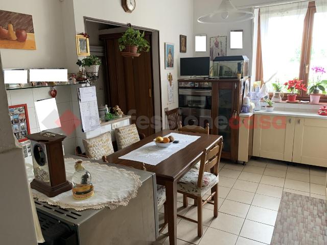 Appartamento in vendita a Casa Cairola, Landriano