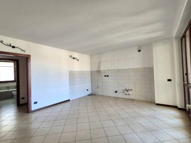 Appartamento in vendita a Landriano, Lombardia