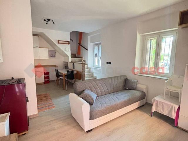 Appartamento in vendita a Casa Cairola, Landriano