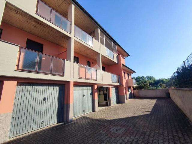 Appartamento in vendita a Casa Cairola, Landriano