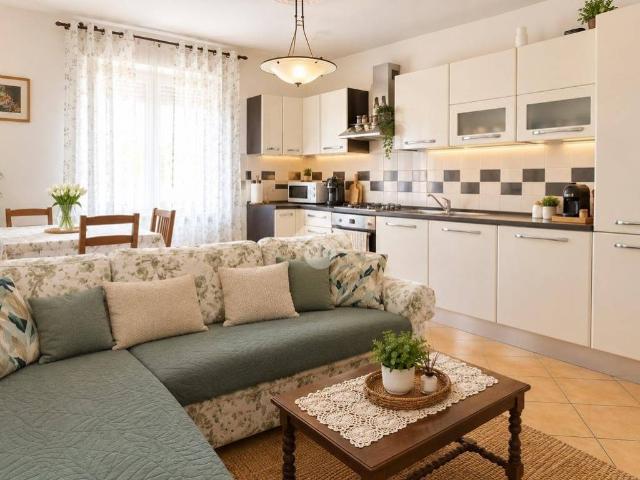 Appartamento in vendita a Cascinapiano, Langhirano