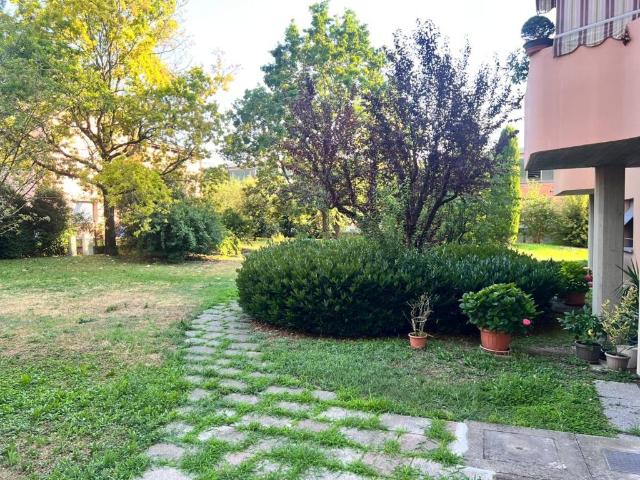 Appartamento in vendita a Langhirano, Reggio Emilia