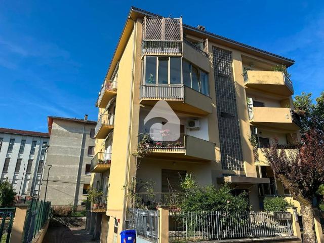 Appartamento in vendita a Langhirano, Reggio Emilia