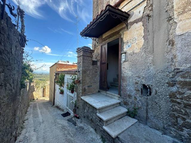 Appartamento in vendita a Lanuvio, Roma Capitale