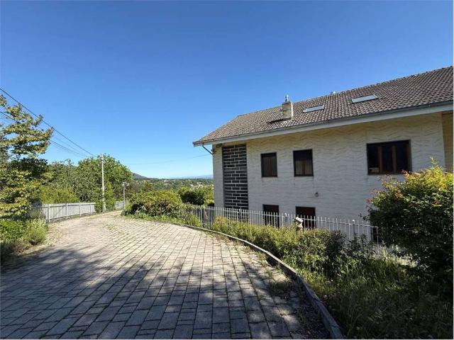 Appartamento in vendita a Unione Montana di Comuni delle Valli di Lanzo, Ceronda e Casternone, Piemonte