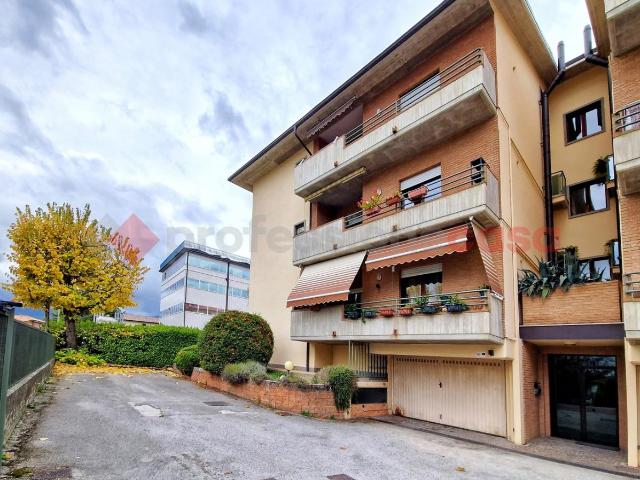 Appartamento in vendita a Tornimparte, Abruzzo