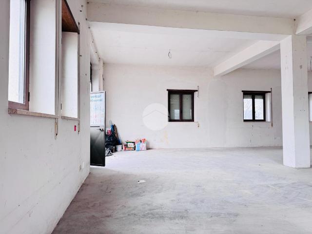 Appartamento in vendita a Tornimparte, Abruzzo