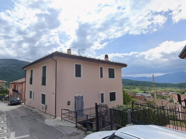 Appartamento in vendita a Tornimparte, Abruzzo