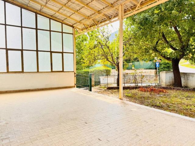 Appartamento in vendita a Tornimparte, Abruzzo