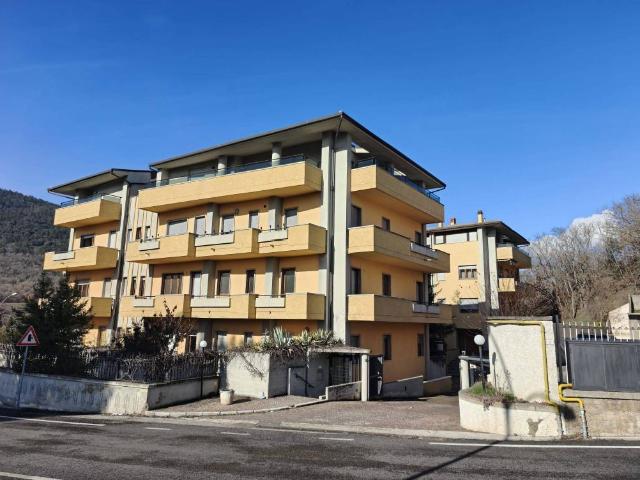 Appartamento in vendita a Torretta, Tornimparte