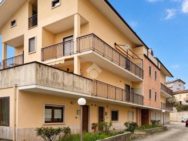 Appartamento in vendita a Tornimparte, Abruzzo