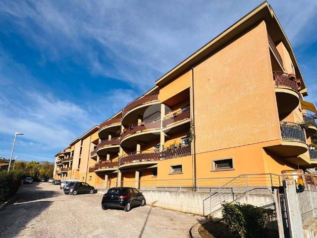 Appartamento in vendita a Macchiole, L'Aquila