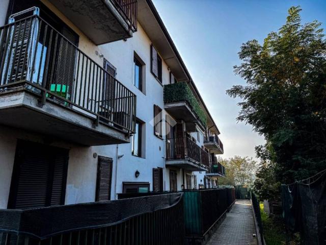 Appartamento in vendita a Lardirago, Lombardia