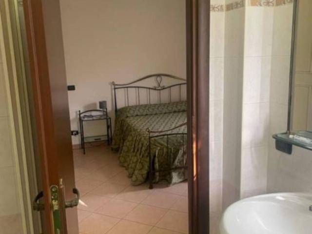 Appartamento in vendita a Valle Mazzone, Roma Capitale