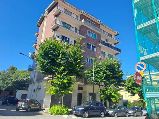 Appartamento in vendita a Larino, Molise