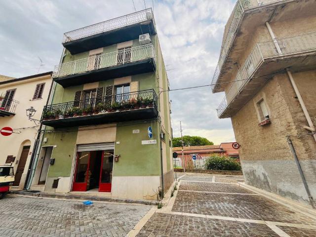 Appartamento in vendita a Lascari, Sicilia