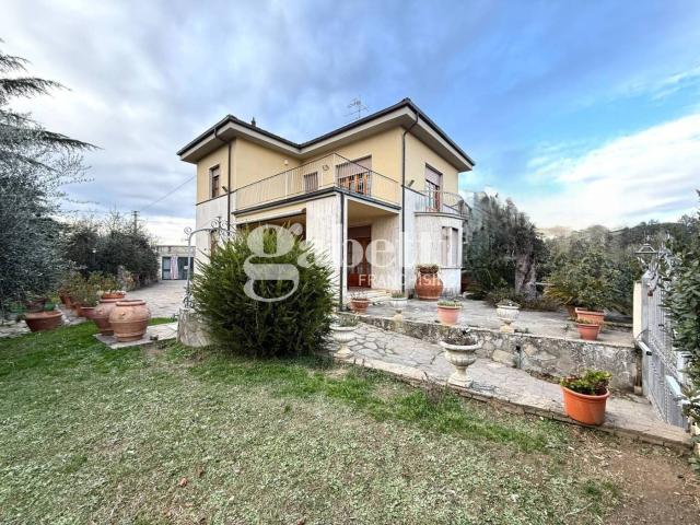 Appartamento in vendita a Lastra A Signa, Toscana
