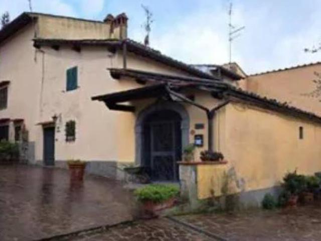 Appartamento in vendita a Case Fanecchio, Lastra A Signa