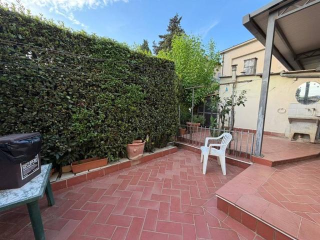 Appartamento in vendita a Lastra A Signa, Toscana
