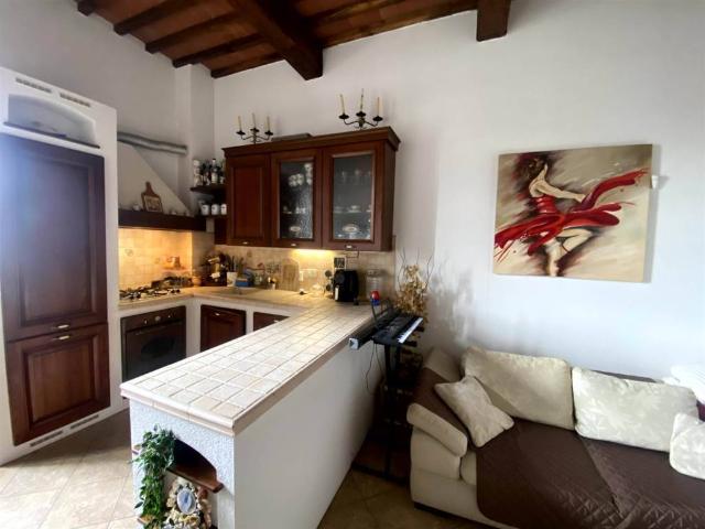 Appartamento in vendita a Lastra A Signa, Toscana