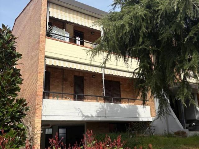 Appartamento in vendita a Lastra A Signa, Toscana