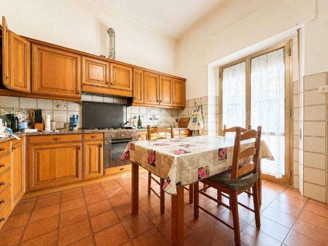 Appartamento in vendita a Laterina Pergine Valdarno, Laterina