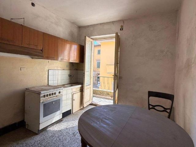 Appartamento in vendita a Laterina Pergine Valdarno, Laterina