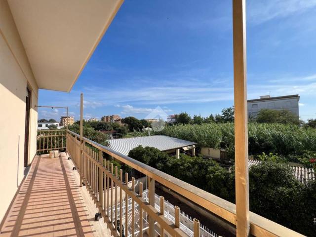 Appartamento in vendita a Lido di Latina, Latina