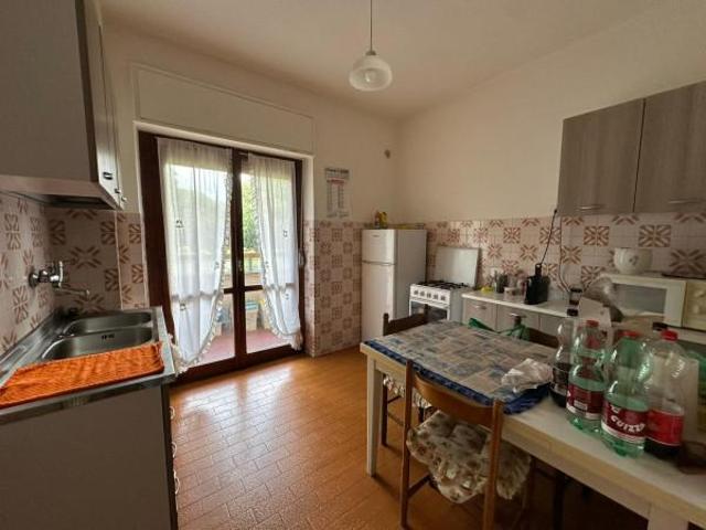 Appartamento in vendita a Torre La Felce, Latina