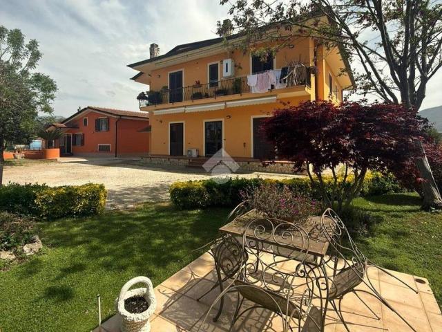 Appartamento in vendita a Latina, Lazio
