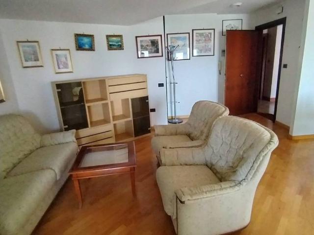 Appartamento in vendita a Piccarello, Latina