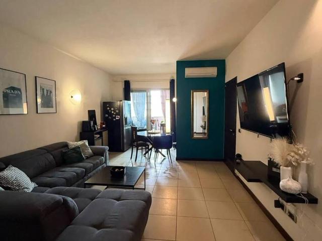 Appartamento in vendita a Nicolosi, Latina