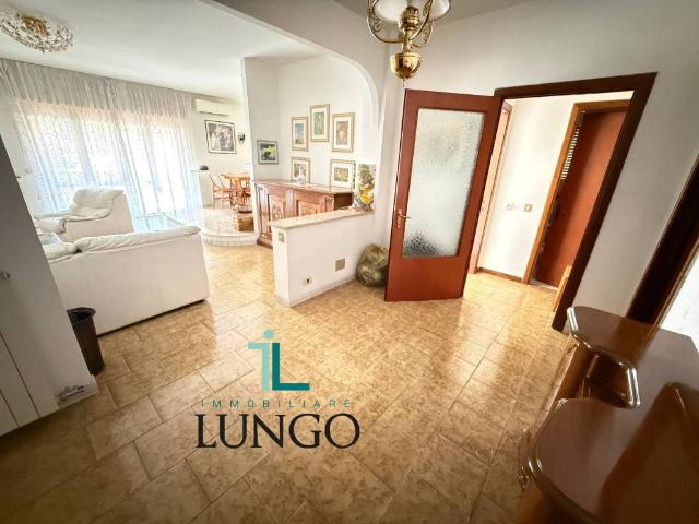 Appartamento in vendita a Frezzotti, Latina