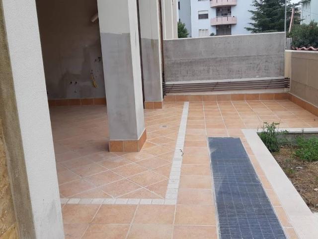 Appartamento in vendita a Latina, Lazio