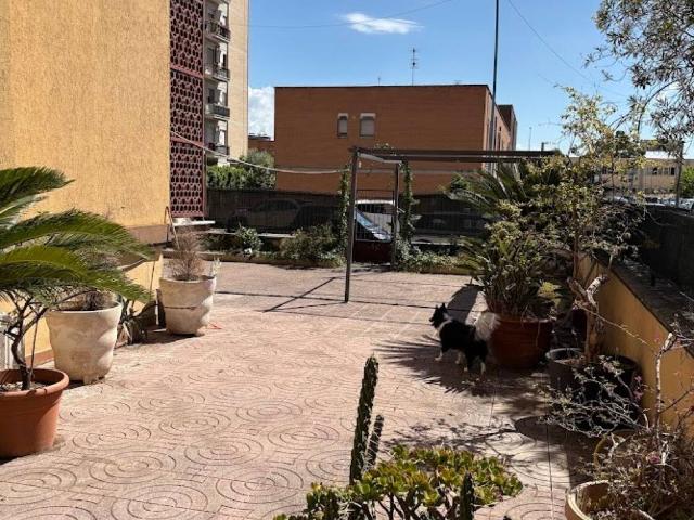 Appartamento in vendita a Quartiere Italia, Latina