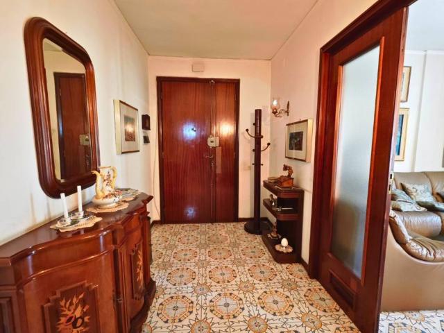 Appartamento in vendita a Quartiere Italia, Latina