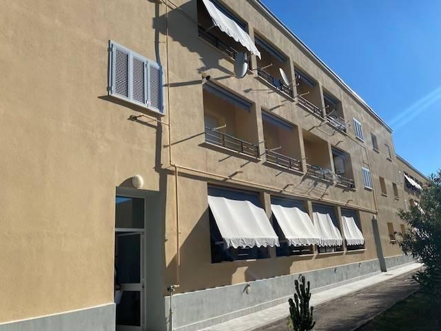 Appartamento in vendita a Goretti, Latina