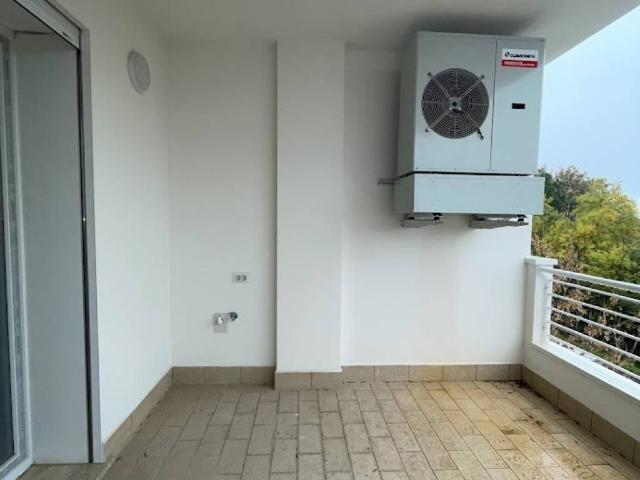 Appartamento in vendita a Latina, Lazio