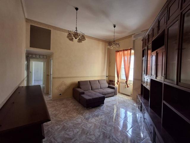 Appartamento in vendita a Nicolosi, Latina