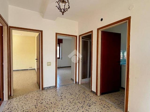 Appartamento in vendita a Lido di Latina, Latina