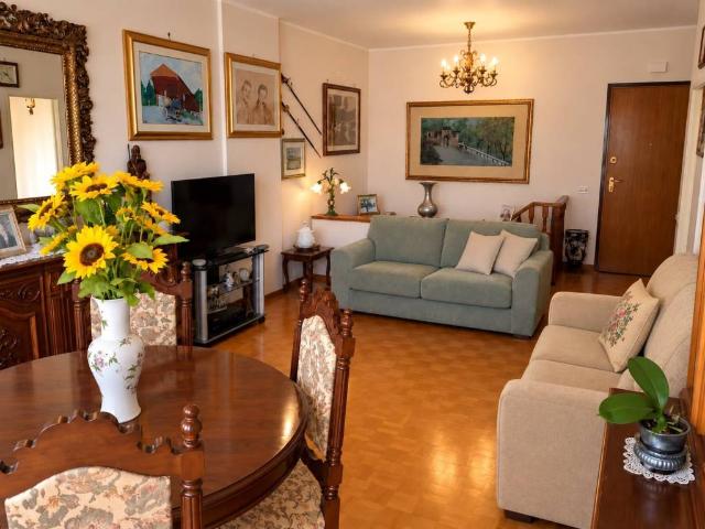 Appartamento in vendita a Villaggio Trieste, Latina