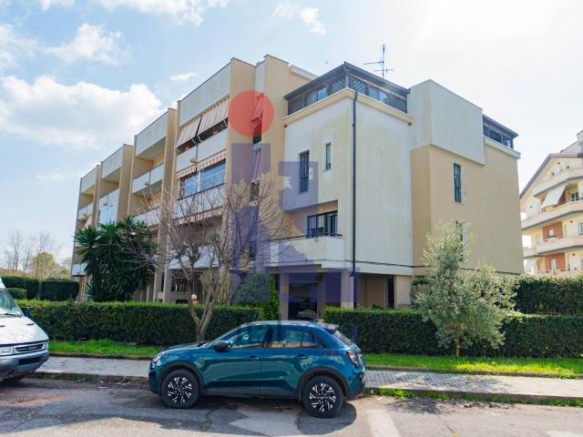 Appartamento in vendita a Latina, Lazio