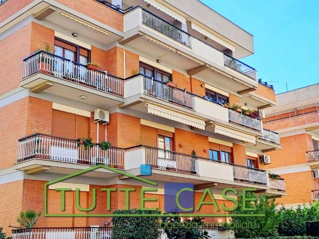 Appartamento in vendita a Latina, Lazio