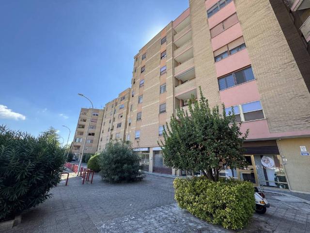 Appartamento in vendita a Europa, Latina