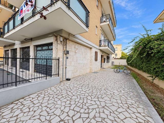 Appartamento in vendita a Frezzotti, Latina