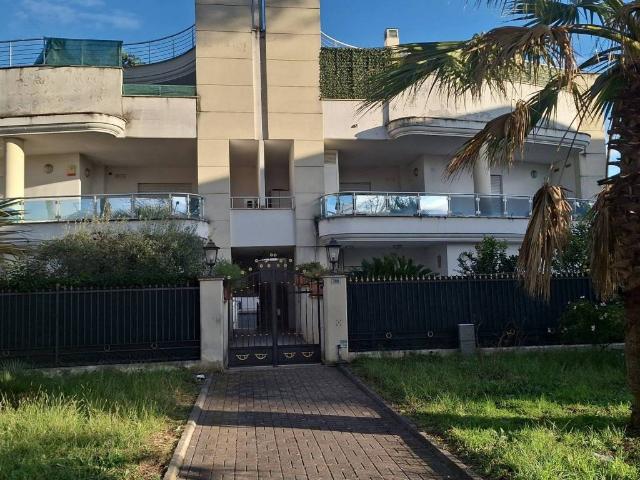 Appartamento in vendita a Latina, Lazio