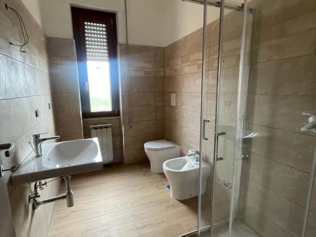 Appartamento in vendita a Latina, Lazio