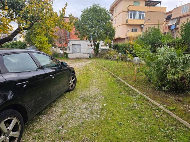 Appartamento in vendita a Latina, Lazio