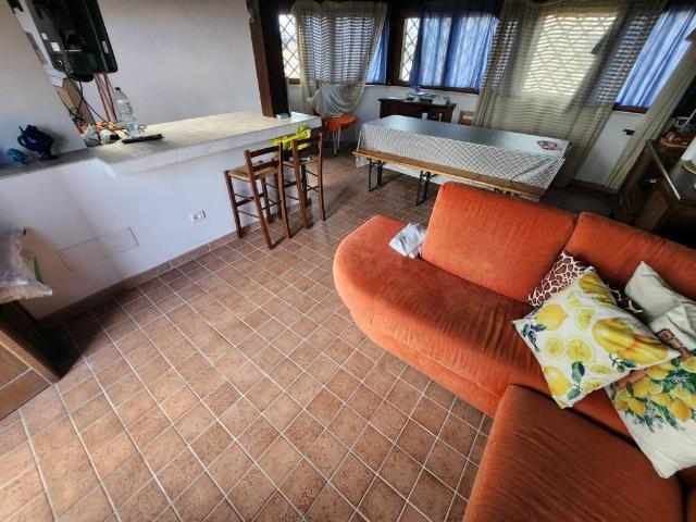 Appartamento in vendita a Villaggio Nettuno, Latina