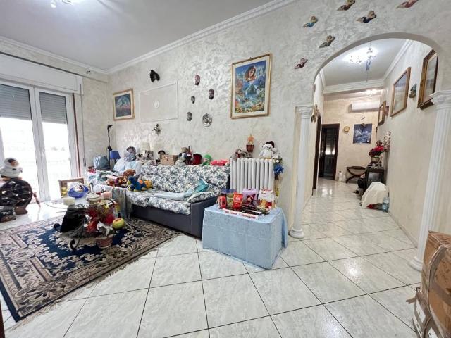 Appartamento in vendita a Piccarello, Latina